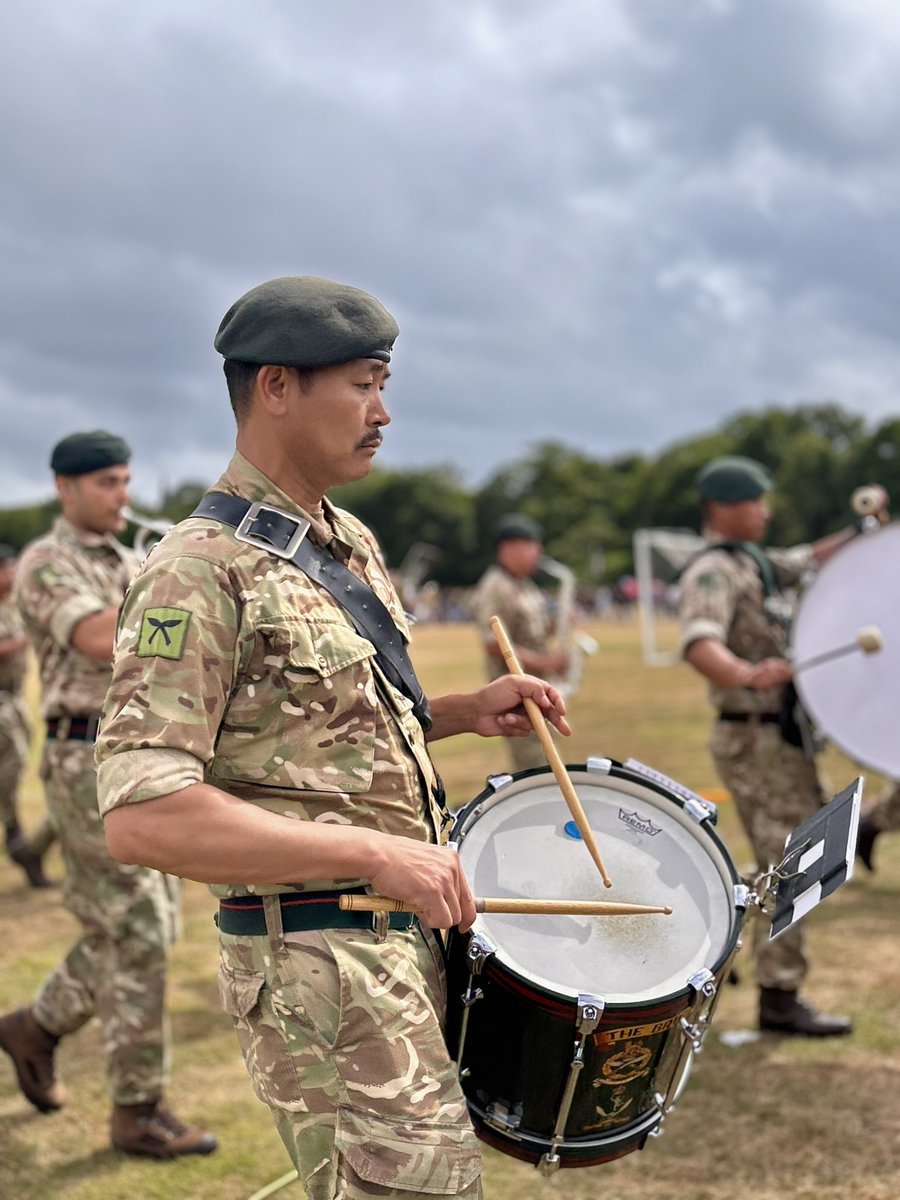 Armyfa1888's tweet image. ⚽️ NEPAL CUP 2025 ⚽️
QGS emerged victorious in a 2-0 win over 10 QOGLR in this year’s Nepal Cup. Incredible showcase of the Gurkha and wider Nepalese Community in the British Army and our local area, with over 1,000 spectators, food stalls, music and volleyball 👏⚽️