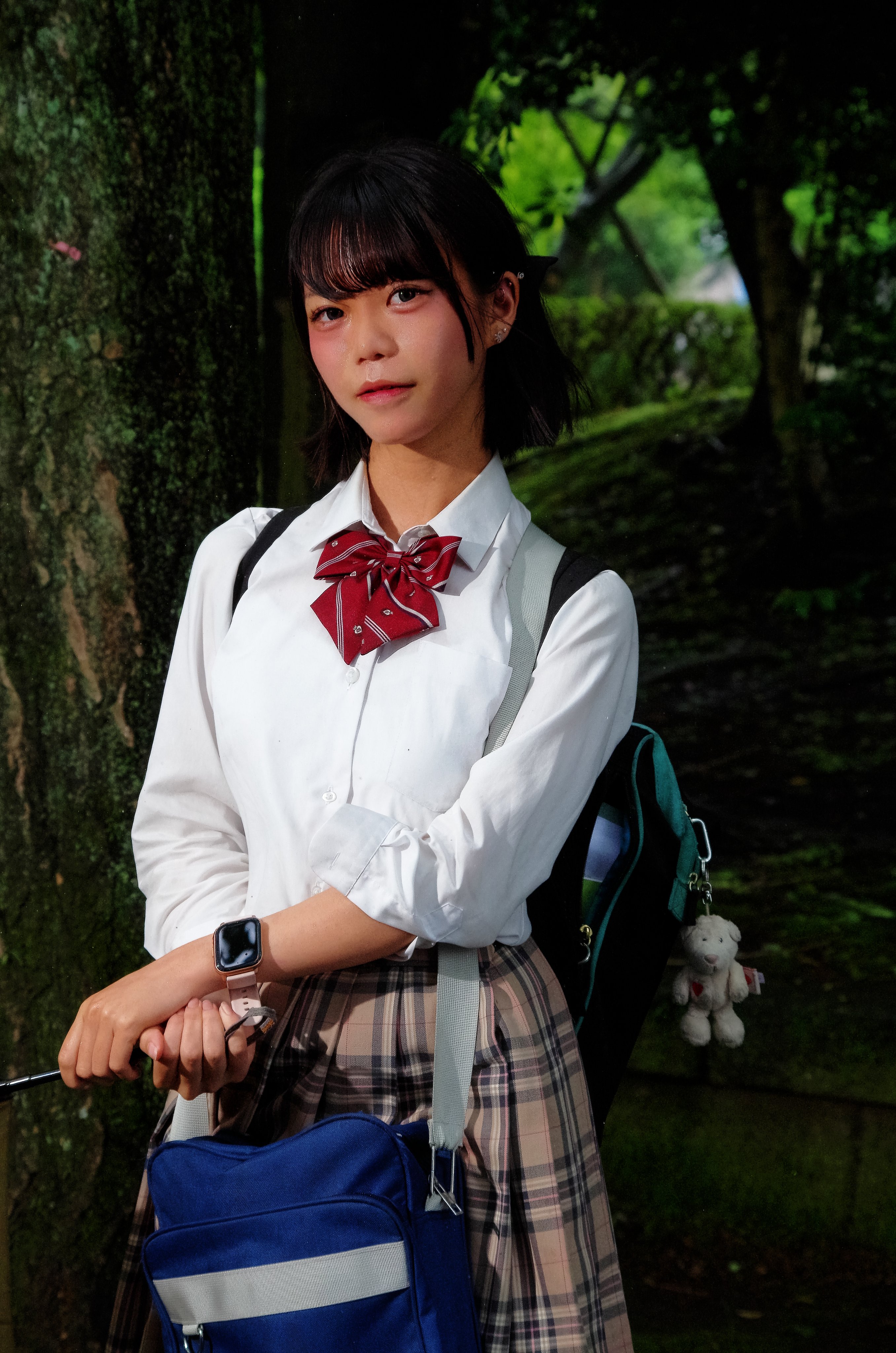 高野人母美1st写真集『Positive High』 - メルカリ