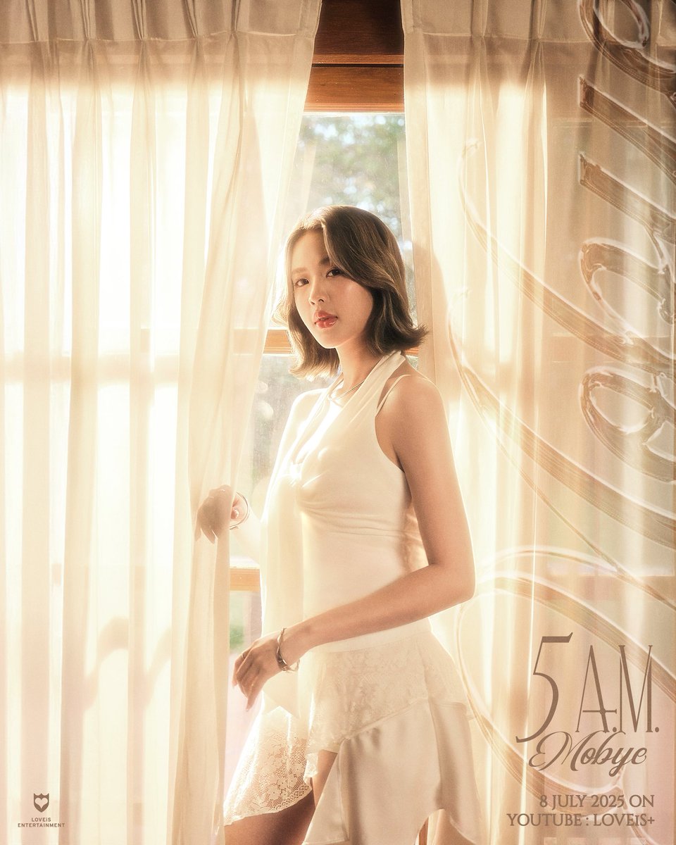 LOVEiS_ent's tweet photo. จะมีอะไรที่สำคัญ เท่าฉันได้พบกับเธอ ✨

5 A.M. - MOBYE ⏰

🗓️ 8 JULY 2025
🎧 12AM — Streaming
🎬 7PM — MV on YouTube : LOVEiS+

#5AM_MOBYE
#MOBYE
#LOVEiSENTERTAINMENT https://t.co/EzNcXHVOpG