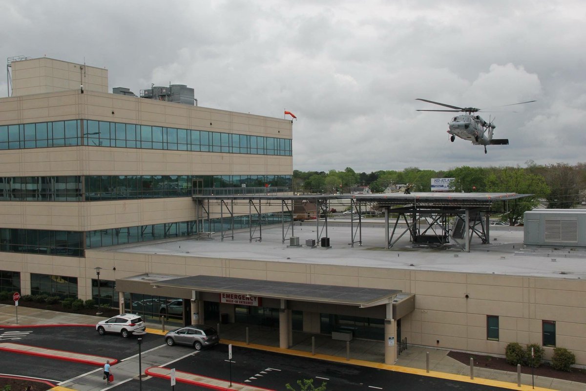 ryanpotebooks's tweet image. Search and Rescue at a local hospital in DELMARVA peninsula
#sar #flynavy #helipad #savinglives