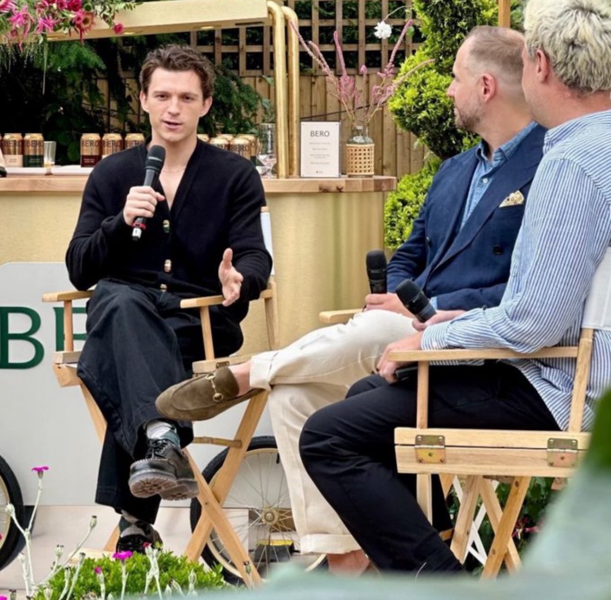dayashlland's tweet photo. WIMBLEDON TOM!! THAT’S CONOR FOR YALL https://t.co/JfoaGJgBBR