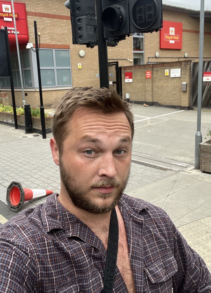 can’t stop thinking about the group of drunk british girls stumbling out of a bar last night who screamed when they heard “fame is a gun” playing on my speaker and surrounded my bike while dancing and singing to the chorus… hope you queens got home safe