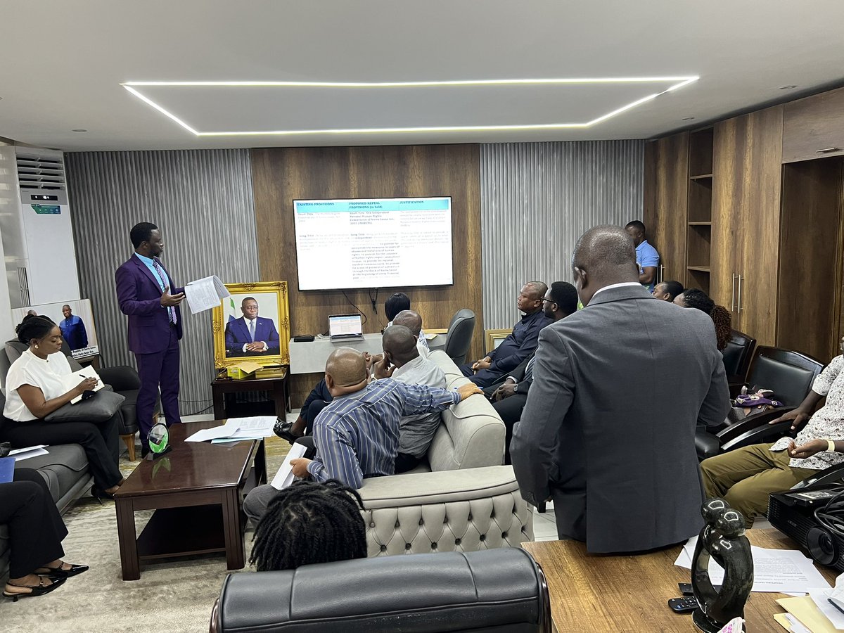 human_sierra's tweet photo. HRCSL has presented the Drafting Instructions for Revised Human Rights Commission Act to the Attorney General for the repeal &amp; replacement of the HRCSL Act, 2004. The new law will expand the Commission’s mandate to protect &amp; promote human rights in the country. @UNDPSierraLeone https://t.co/3grUlJroxx