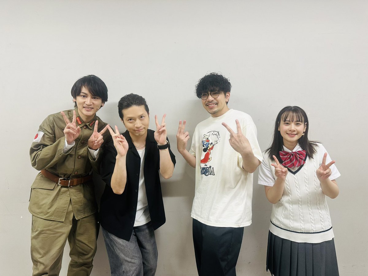 kojun13's tweet photo. 僕が音楽協力してる舞台。

朗読劇
『あの花が咲く丘で、君とまた出会えたら』

今日は千秋楽
前田佳織里さんと佐藤永典さんと
ギターの森大造さん

たくさんの人達が号泣していました！
本当に素晴らしかったです！

ありがとうございました！

#あの花
#朗読劇あの花 https://t.co/kcCAVFaTtT
