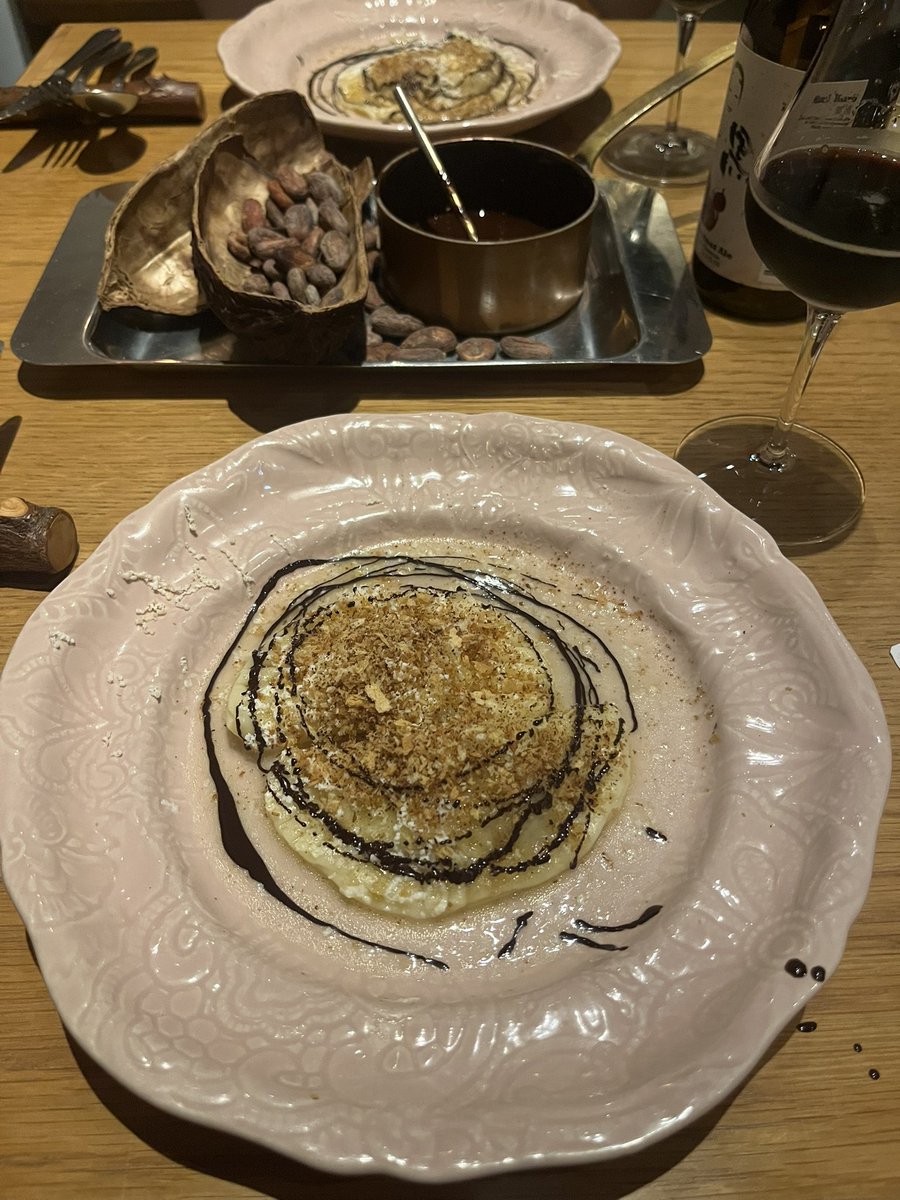 kj8_red_eighter's tweet image. レストラン NODO/神楽坂
お誕生日お祝いしてもらったんやけど何食べても美味しいし、メニューが凝っててかなり好み!!食事を楽しんでるなあって気持ちになる!飲み物も美味しくて、パスタにペアリングビールがついてくるんやけどその初めてペアリングっていいなって思えた!また行きたい〜!