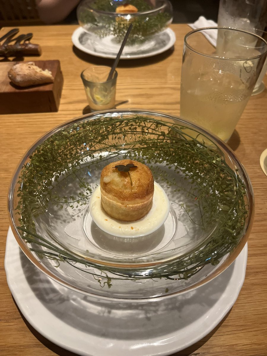 kj8_red_eighter's tweet image. レストラン NODO/神楽坂
お誕生日お祝いしてもらったんやけど何食べても美味しいし、メニューが凝っててかなり好み!!食事を楽しんでるなあって気持ちになる!飲み物も美味しくて、パスタにペアリングビールがついてくるんやけどその初めてペアリングっていいなって思えた!また行きたい〜!