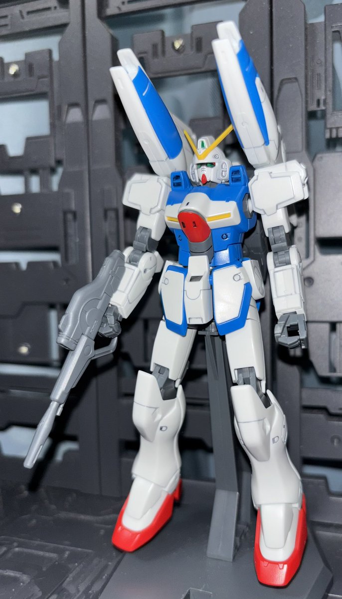 Hideyan021981's tweet image. 懐かしい機体を作ってみた✨
Vダッシュガンダム完成❣️
#ガンプラ #めこ丸隊 #みりプラ
#ガンプラ好きとつながりたい
#機動戦士Vガンダム #Vダッシュガンダム