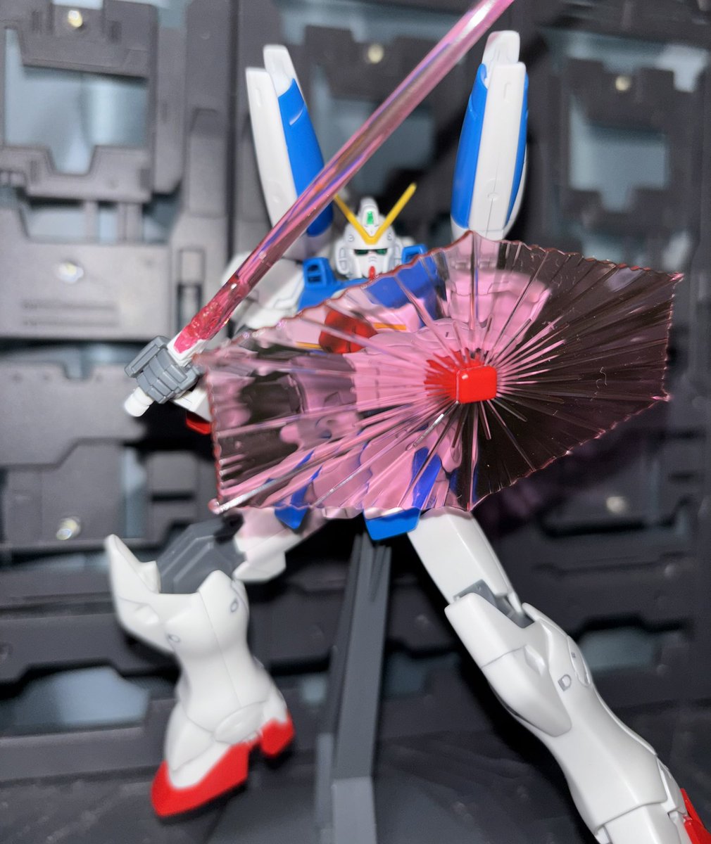 Hideyan021981's tweet image. 懐かしい機体を作ってみた✨
Vダッシュガンダム完成❣️
#ガンプラ #めこ丸隊 #みりプラ
#ガンプラ好きとつながりたい
#機動戦士Vガンダム #Vダッシュガンダム