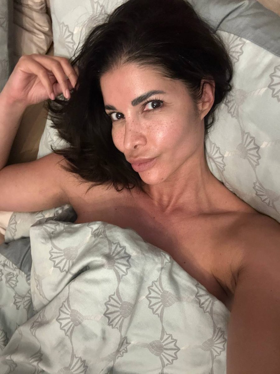 Ficken, lieber mit mir morgens oder abends? 💦