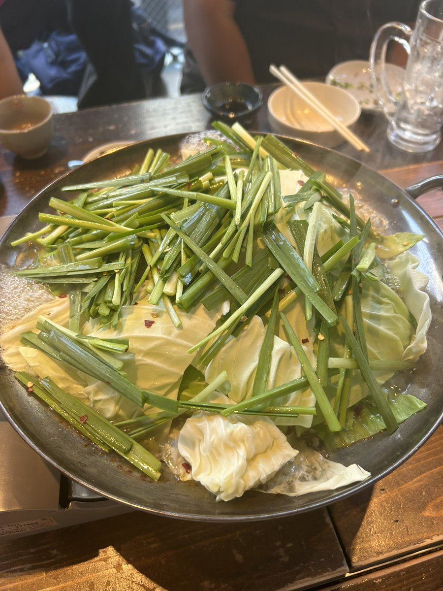 放送後にサンデーライオンズチームで
お疲れ様のもつ鍋会✔︎

福岡からの放送は今季今日が最後ということで、
どんどん今季の中継が終わっていく実感と
最後まで頑張ろうの気持ち🔥

今季の放送あと半分！12回！

#サンデーライオンズ #seibulions