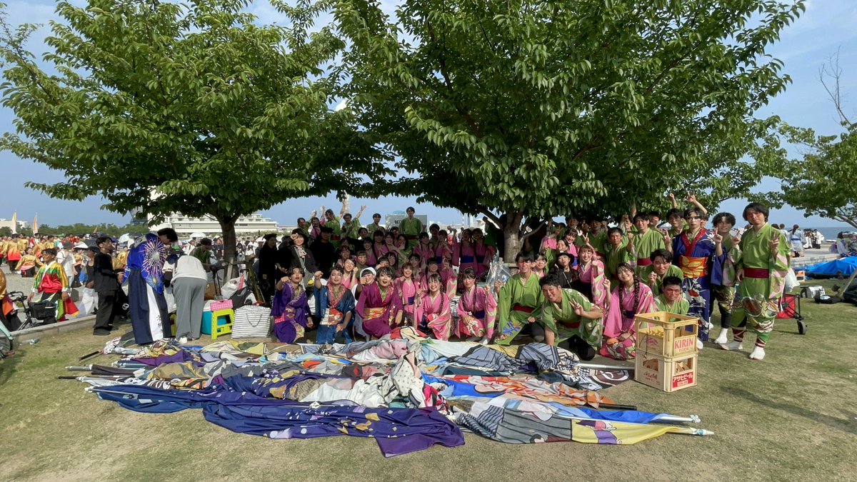 【Sailing KOBE】

『パレード大賞』『準大賞』をいただきました！

素敵な賞を頂けたこと、演舞を楽しんで頂けたこと、嬉しく思います。

暑い中、八雲一座とええじゃないかをして頂きありがとうございました！

夏は始まったばかり！二兎を追うはまだまだ進化しますのでぜひご期待ください🐇🐇