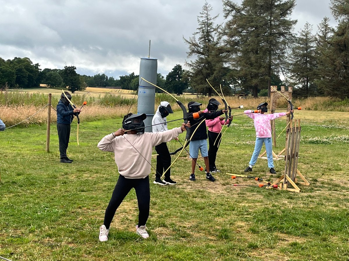SSPP_Primary's tweet image. We’ve had four seasons in one day weather wise but a cracking morning shooting each other during Archery Tag and a complete leap of faith with Trapeze. #Condover2025 #SSPP