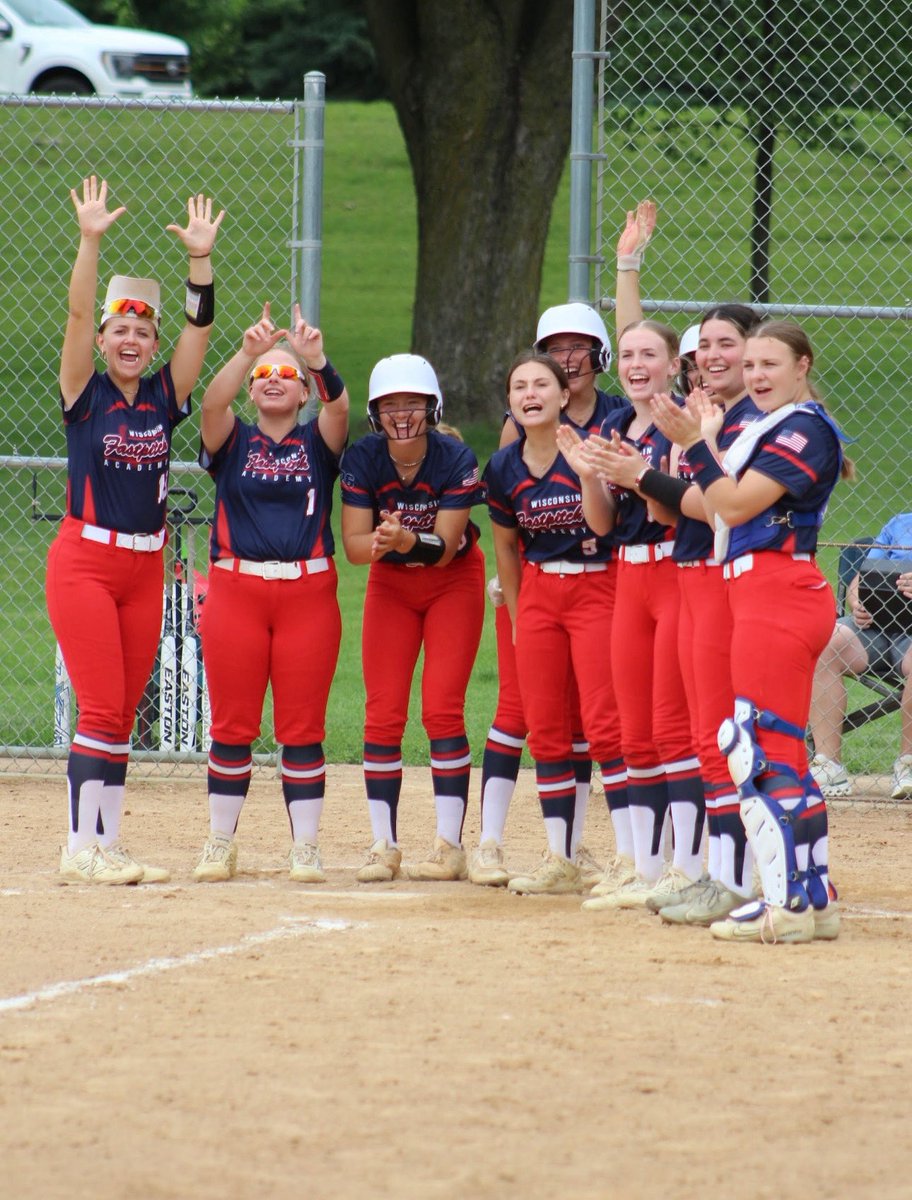 How it feels to win another bracket game and be 1 of 32 final teams standing out of 148 in Indiana. Good morning Champion Sunday. See you on field 18 💪🇺🇸 #together