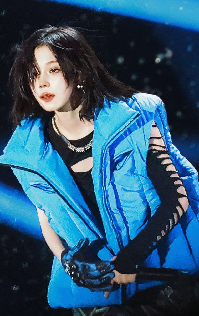 nana ☆ tweet media