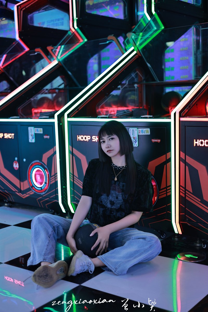 你的出现为我带来了永恒的春 于是我的爱与灵魂亘古长青
📷: <a href="/BlissBDSM/">极乐社·曾小贤📷</a> 

✉️: <a href="/Fengsiyuan/">Mr.死因</a>
<a href="/wqganenshi_/">有稿投😁</a>
<a href="/tbzt2024/">推波助臀（接投稿）</a>

#写真 #约拍 #光影