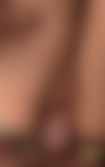 Watch #WhoreChata's leaked NSFW photo on TwXstars