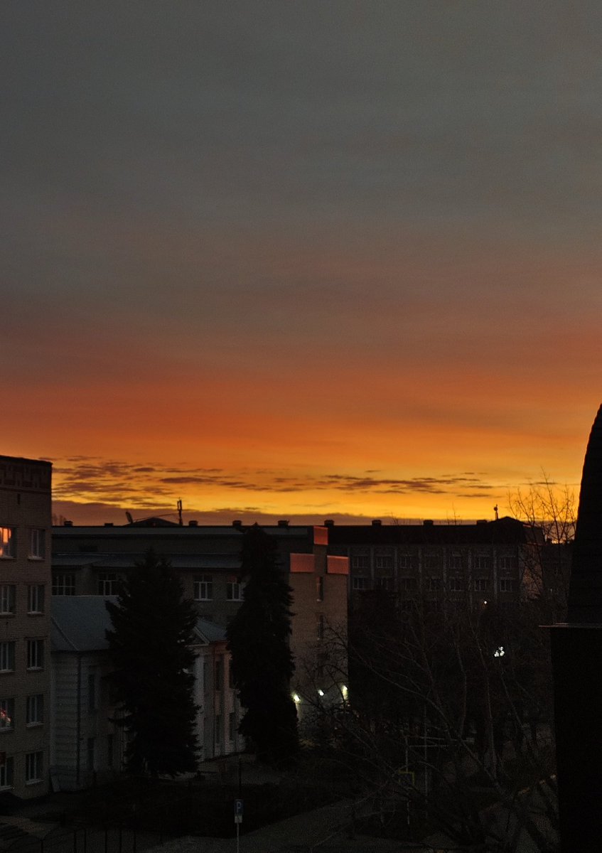 SayaliB5's tweet image. Sunrise.                            Sunset.