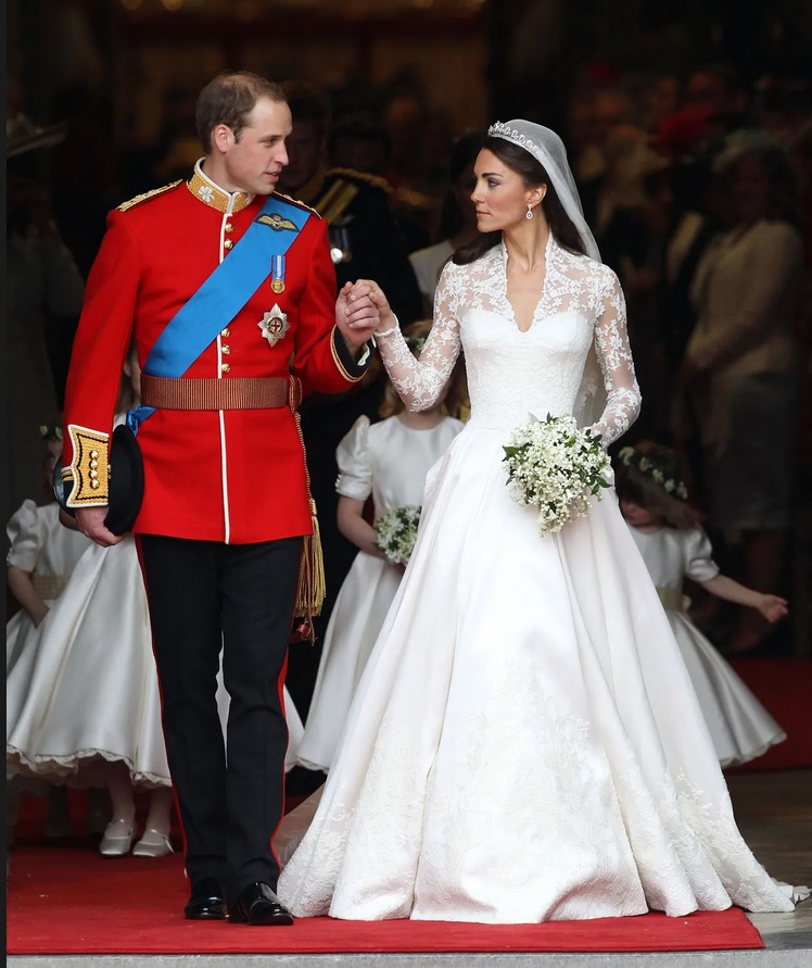 Roger Aleixo (@cisco7) on Twitter photo Catherine, Princess of Wales .. you are lovely and the world fell in love with you <a href="/KensingtonRoyal/">The Prince and Princess of Wales</a> #KateMiddleton #PrincessofWales Catherine, Princess of Wales .. you are lovely and the world fell in love with you <a href="/KensingtonRoyal/">The Prince and Princess of Wales</a> #KateMiddleton #PrincessofWales