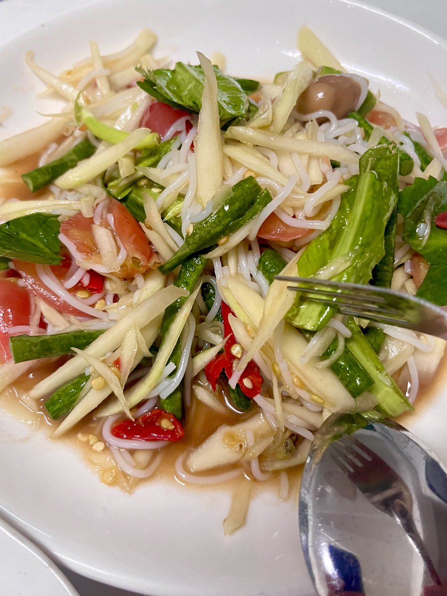 มื้อเย็นกินสลัด..เบาๆ 🥗🥵🔥🌶