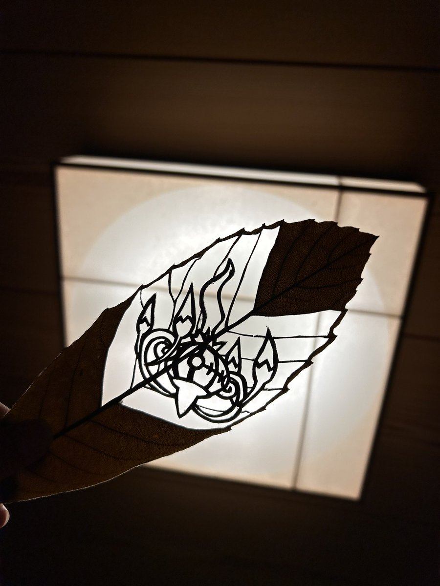 #ポケモン  #シャンデラ 
#切り絵