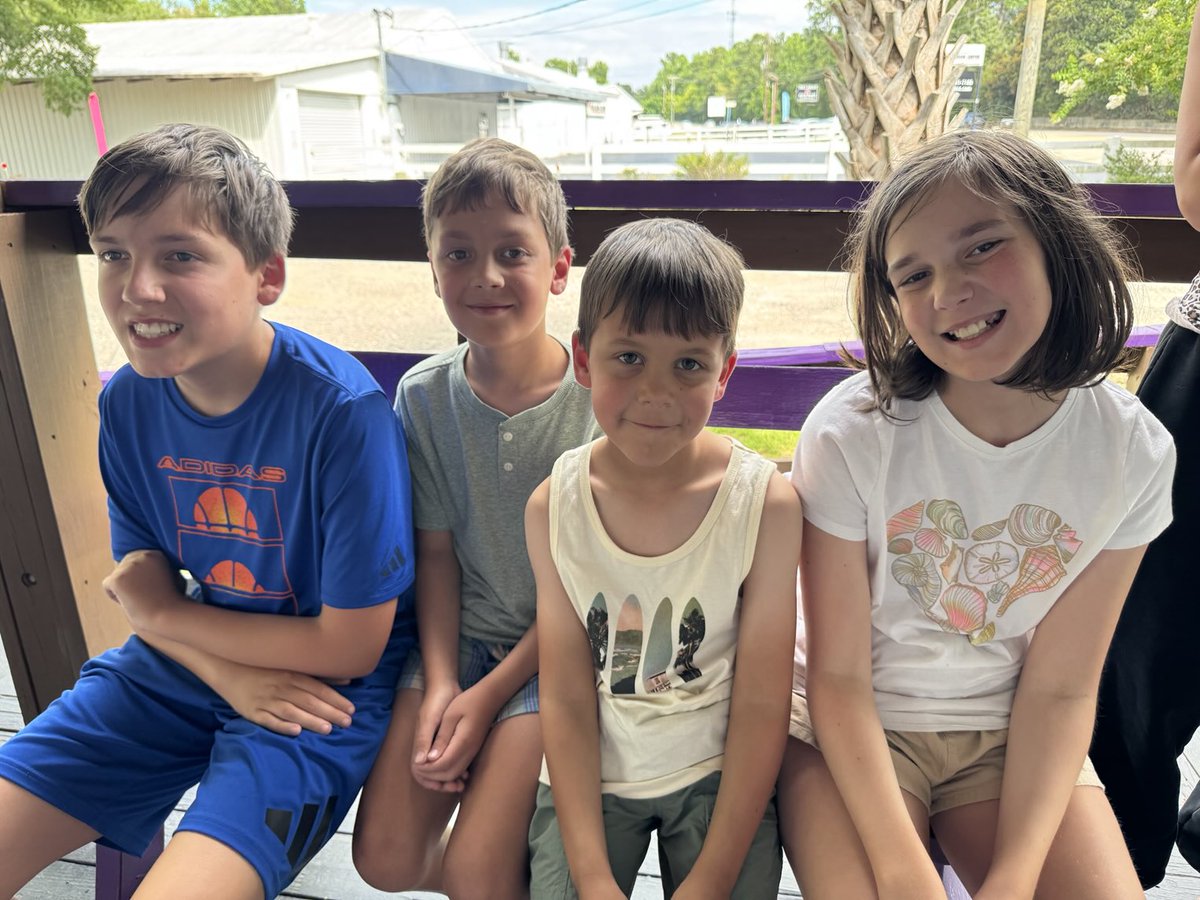 Summertime vibes with Phillippe, Sebastian, Otto and Eva…