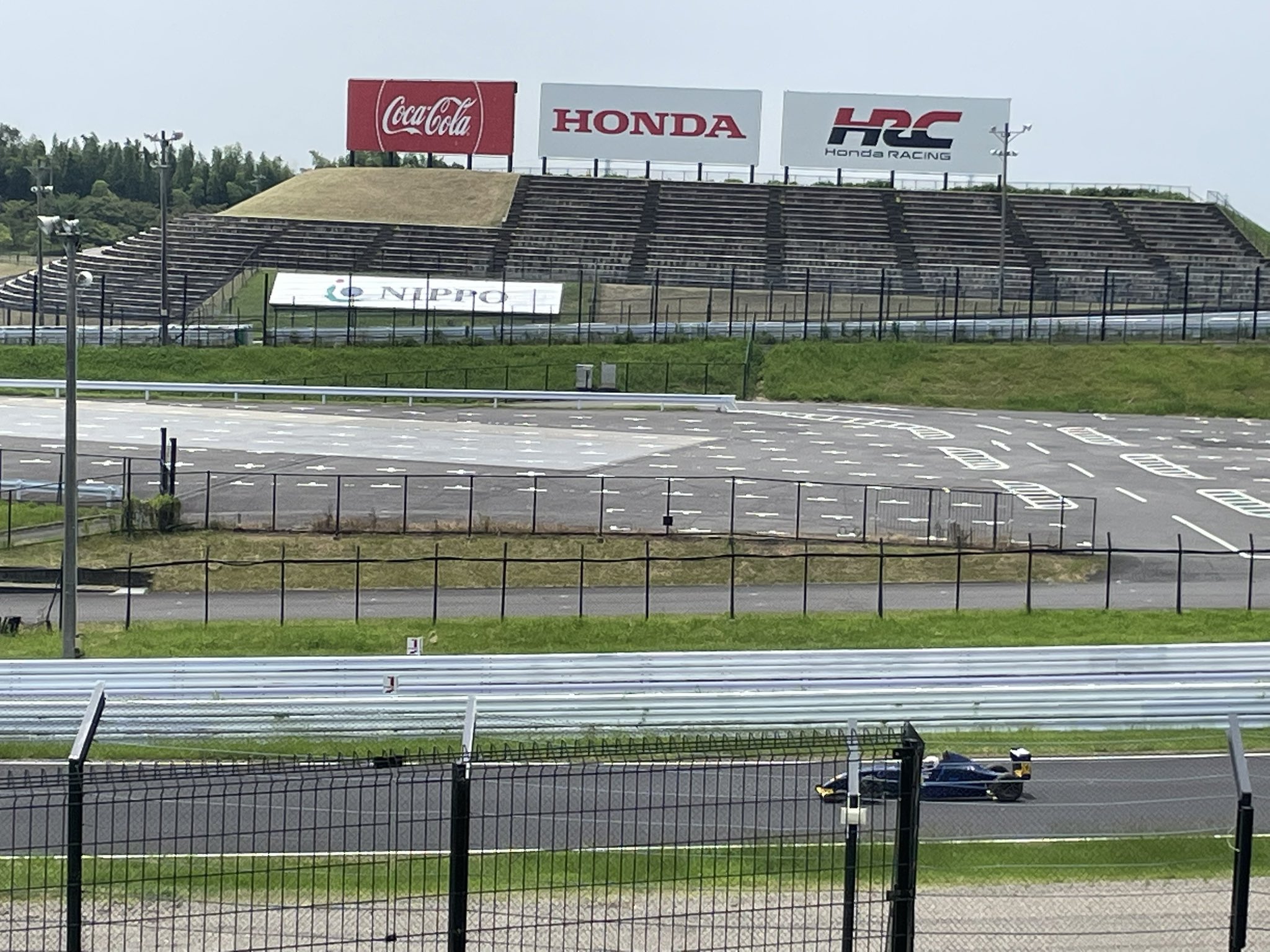 チキチキサーキットは、楽しいので入れているだけです チキチキサーキットは、楽しいので入れているだけです