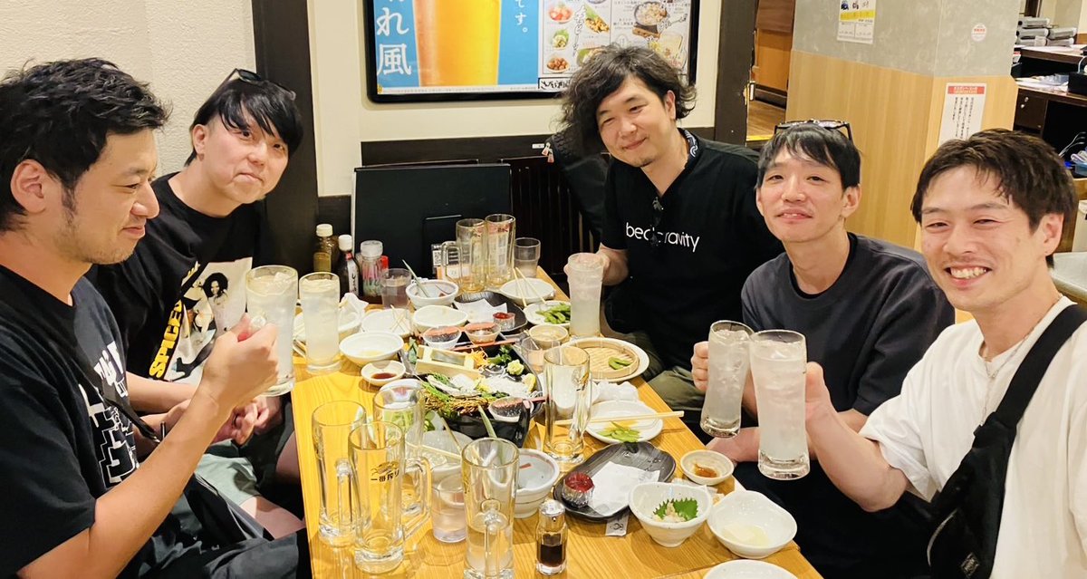 sus6_3's tweet photo. 本日 中野会
決起集会でした。
そして、この2人の和平交渉も成立!
よかったね笑
#mosimo
#hidane
#everythingsuxx
#unburnable
#6年3組 https://t.co/q3IepypIMq