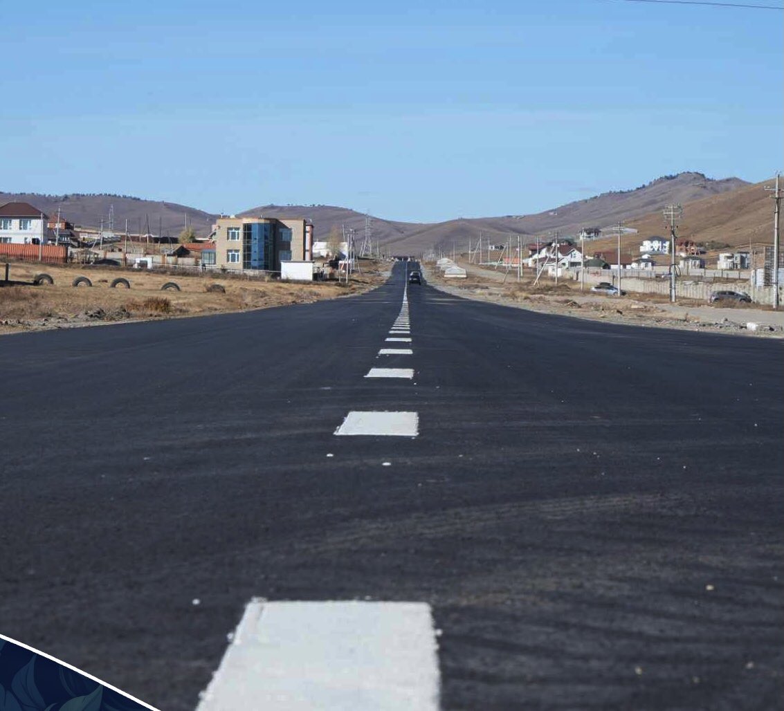 НЯМБААТАР ГЯЛАЛЗУУЛЖ БАЙНӨӨ 
1978 онд Х.Нямбаатар төрж, Найрамдал зуслангийн засмал зам ашиглалтад орж байжээ. 
Найрамдал зуслангийн найгүй замыг 47 жилийн дараа бүрэн шинэчилж, дахин бүтээлээ. 
Одоо явган хүний зам, дугуйн зам хийнэ гэнэ. 
Нямбаатар хотын дарга болсоноос хойш