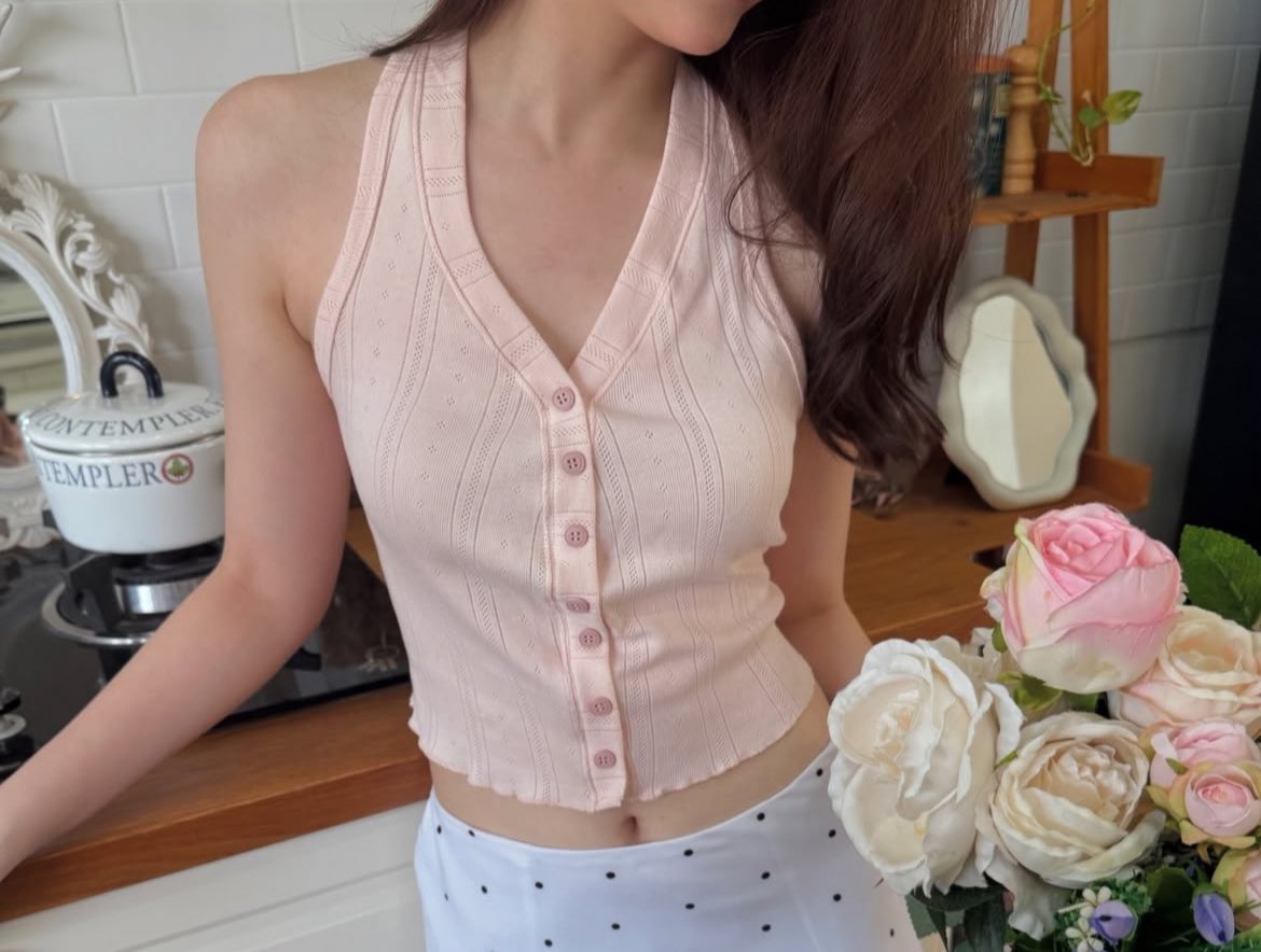 Pinkpinglike's tweet photo. มาป้ายยาเสื้อผ้า pink tone  ใส่แล้วขับผิวมาก เผื่อใครจะกด 7.7 นี้คับ แต่ละตัวดีไซน์น่ารักมาก ชาวพิ้งค์เลิฟเวอร์แบบเราคือเห็นแล้วถูกใจเลย ☆🩰🎀🐰‧₊˚ https://t.co/t3hFa6d5Wz