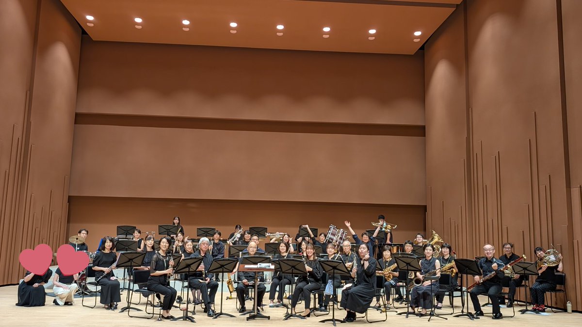 本番無事終わりましたー♡♡
久しぶりにハストピアのホール使えて、気持ちいい響きでした♪
暑いながらご来場いただいた皆様。本当にありがとうございました🙂‍↕️
 #蓮田ウインドオーケストラ
 #吹奏楽
 #団員募集
 #蓮田市