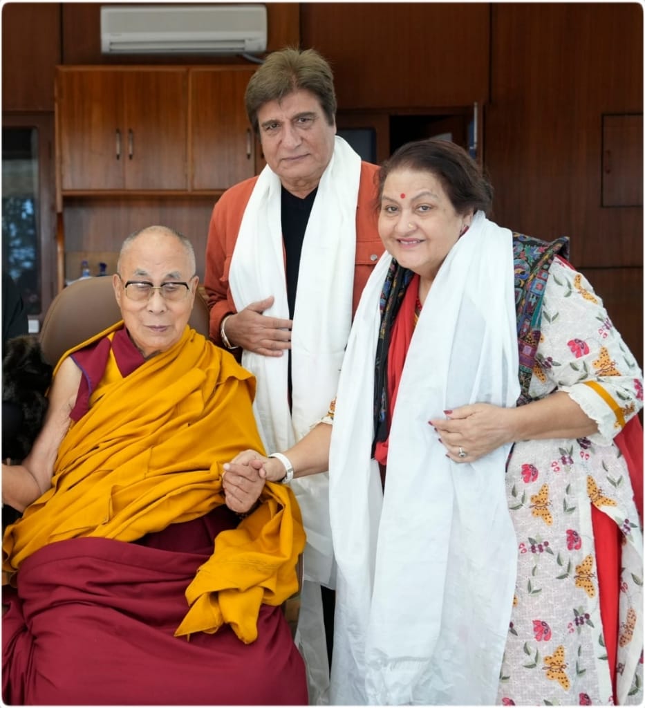 Raj Babbar (@rajbabbar23) on Twitter photo The much revered <a href="/DalaiLama/">Dalai Lama</a> connects us with our ancient wisdom. He is the most admired link that we have with our shared heritage. Its a privilege that you reside here in India.
Best Wishes & heartfelt Pranam on your Happy Birthday! May the Lord give a you long life! The much revered <a href="/DalaiLama/">Dalai Lama</a> connects us with our ancient wisdom. He is the most admired link that we have with our shared heritage. Its a privilege that you reside here in India.
Best Wishes & heartfelt Pranam on your Happy Birthday! May the Lord give a you long life!