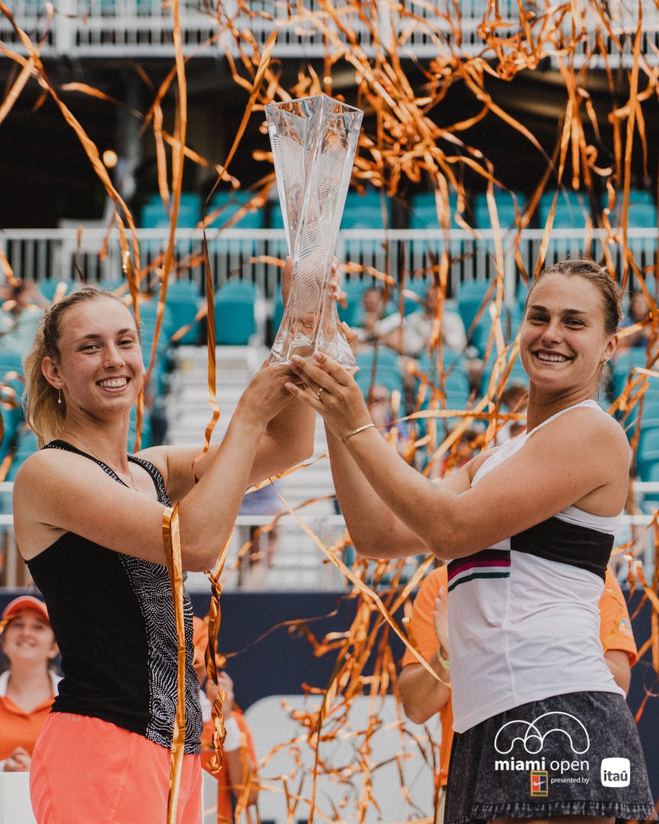 MiamiOpen's tweet image. From doubles champions to fourth round opponents! βοΈ
#Wimbledon