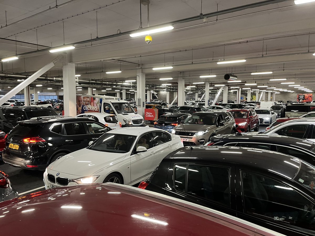 I’d like the thank <a href="/gateshead/">Gateshead Council</a> &amp; <a href="/NewcastleCC/">Newcastle City Council</a> for ruining my Sunday &amp; my Wedding Anniversary for your lack of traffic management when hosting a 10k. That’s 2 hours stuck in <a href="/Tesco/">Tesco</a> car park with my 1 year old… and still not moved very far. 
👏🏽 . . . 👏🏽 . . . 👏🏽