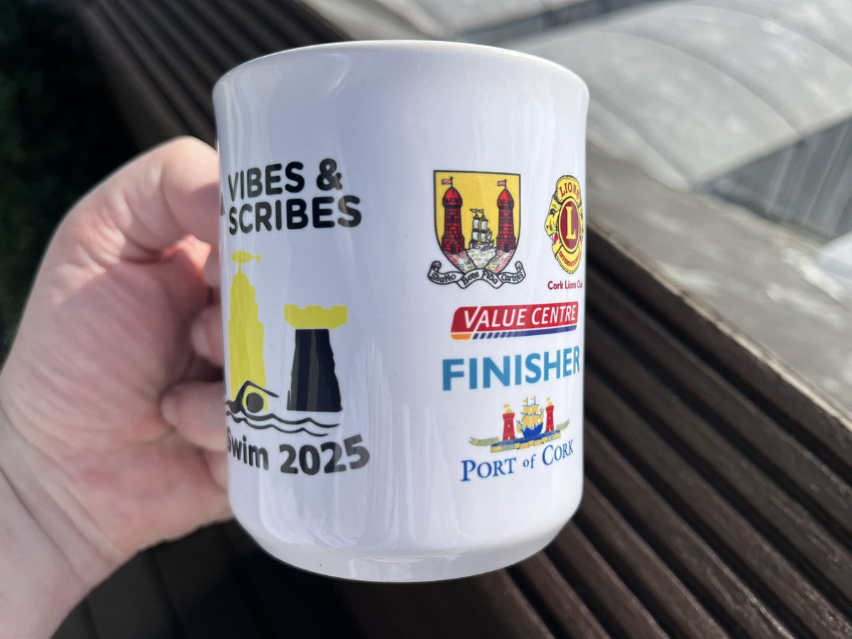 DunleavyBernard's tweet image. Swim 329/365…the arms are hanging off me today, but that was EPIC! #365Swims #AYearInTheDrink #5thJuly #VibesAndScribesLeeSwim #RiverLee #Cork #67MinuteSwim #84850mIn329Swims @Lee_Swim @LoveCork @pure_cork @outdoorswimming @AtBarristers