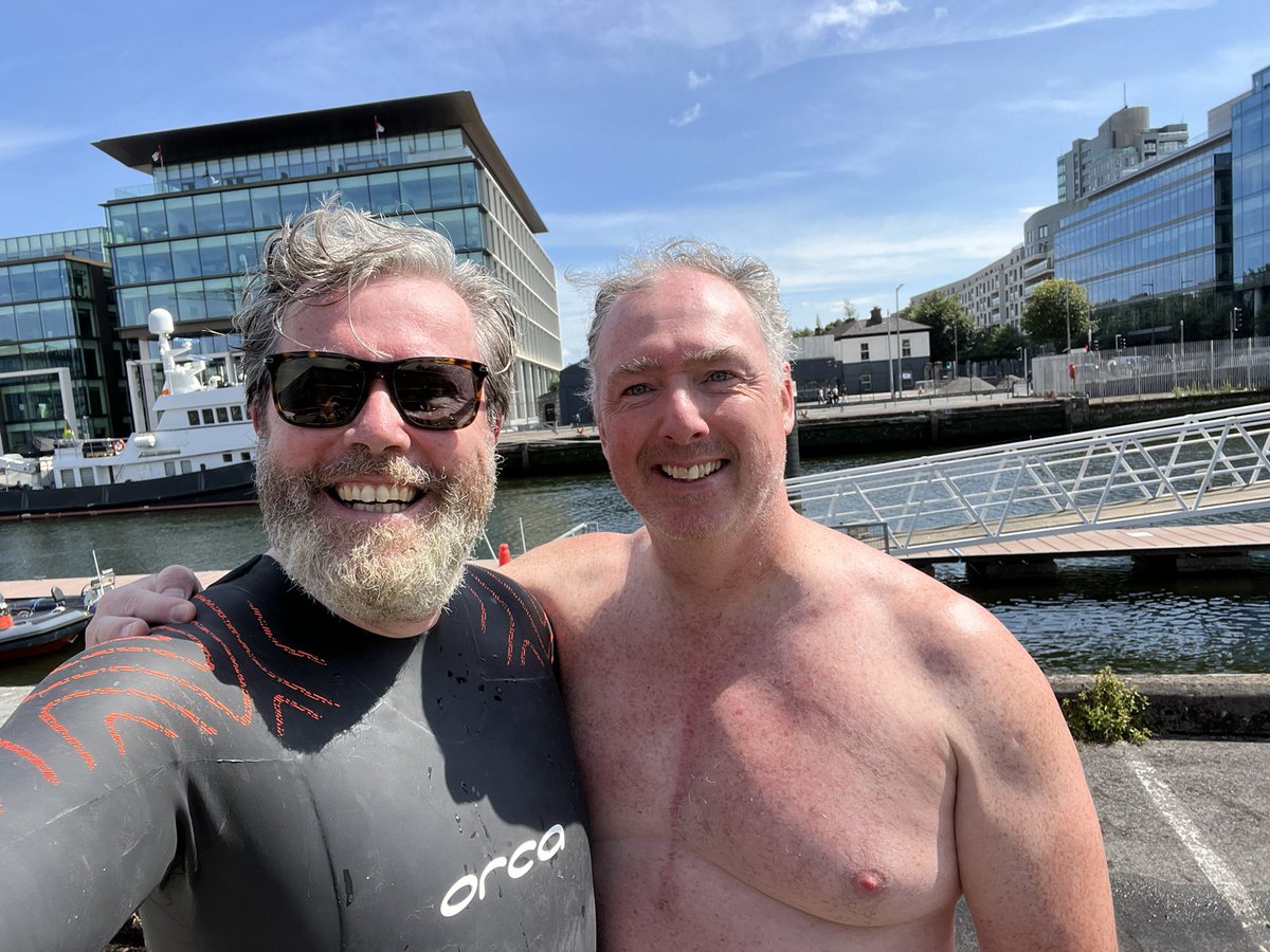 DunleavyBernard's tweet image. Swim 329/365…the arms are hanging off me today, but that was EPIC! #365Swims #AYearInTheDrink #5thJuly #VibesAndScribesLeeSwim #RiverLee #Cork #67MinuteSwim #84850mIn329Swims @Lee_Swim @LoveCork @pure_cork @outdoorswimming @AtBarristers