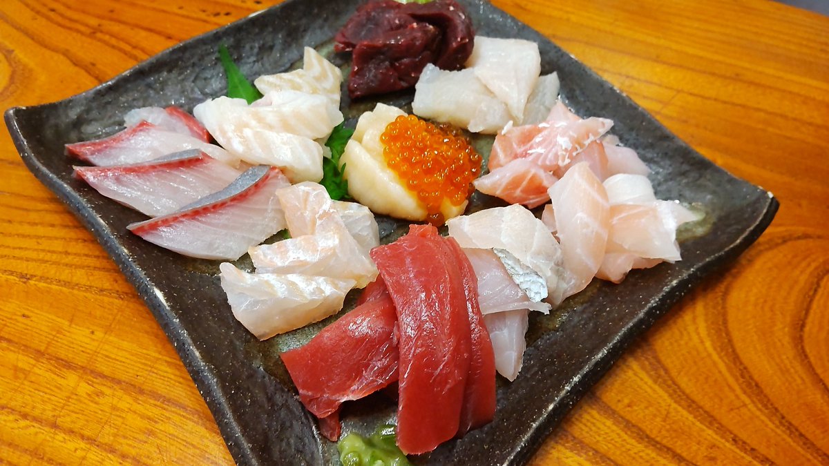 本日も、ありがとうございました。

次回の昼飲み
ランチは

10日木曜日
12時00分～15時00分

よろしくお願いいたします。