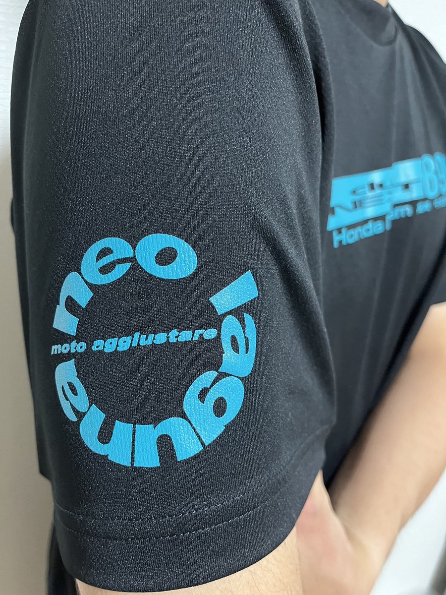 【鈴鹿8耐CLUBNEXT応援Tシャツ販売のお知らせ】
応援とご支援いただける皆様に
オリジナル「チームTシャツ」を販売させていただくことになりました✨
【価格】6,000円（送料込み）
【受付期間】7月6日〜7月27日
【購入方法】DMorコメントで光まで
【発送方法】レターパック
ご支援お願いいたします！