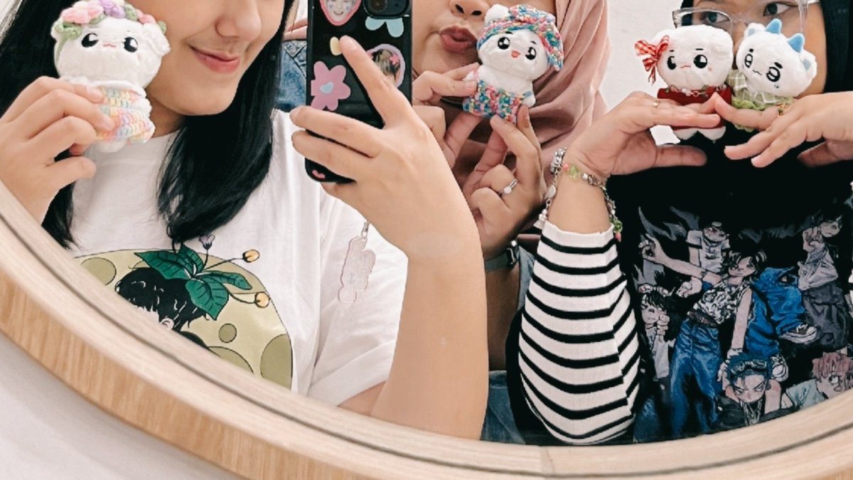 milogreentea's tweet photo. happy bday capt rose ๐ซถ๐น
celebrating with tyongfs + @vavinyaw
@VRA_RD.ใปใใใป
#TAEYONG30thChapter
#ํ์ฉ์ด์31๋ฒ์งธํญํด
#TAEYONG #ํ์ฉ #PathofReturn https://t.co/rBHsV384Sq