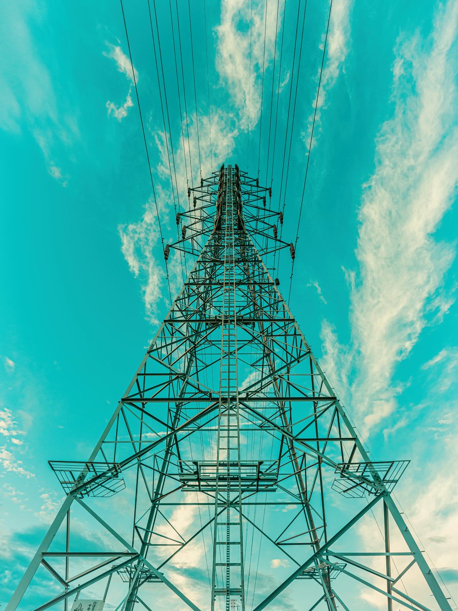 送電線鉄塔

#写真好きな人と繋がりたい
#電線同好会