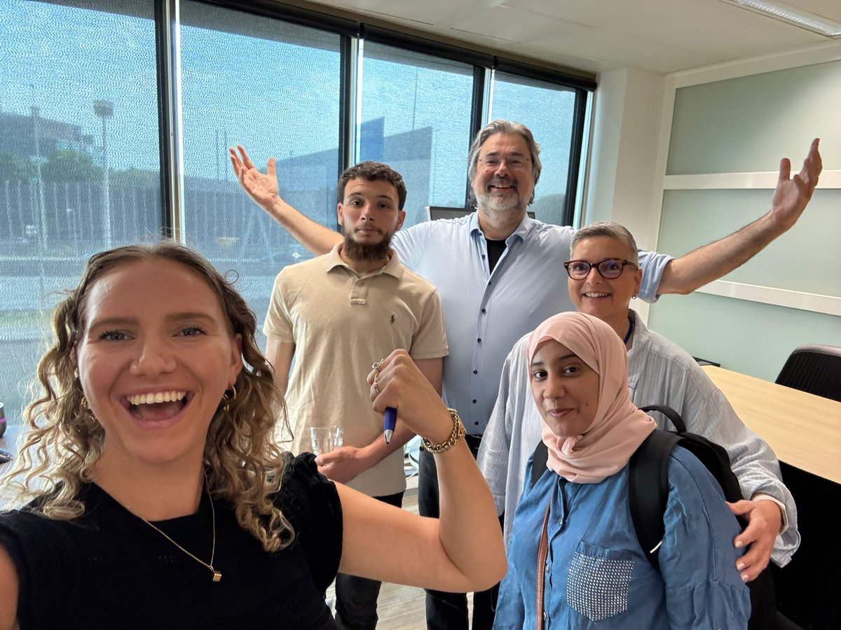 MarwahJawas's tweet image. Excited to begin a new chapter in my career as a Data Professional Intern at Capgemini Nederland B.V.
Grateful for this opportunity and looking forward to growing, learning, and making an impact! 🚀📊 #NewBeginnings #Internship #DataProfessional #Capgemini