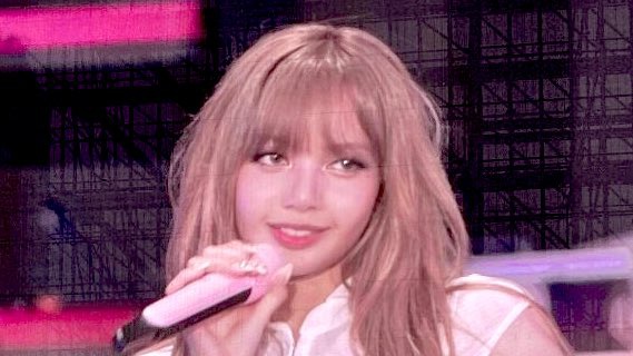 lalisameli's tweet image. Congrats Lisa for being the only person on Earth who has this illegal face card