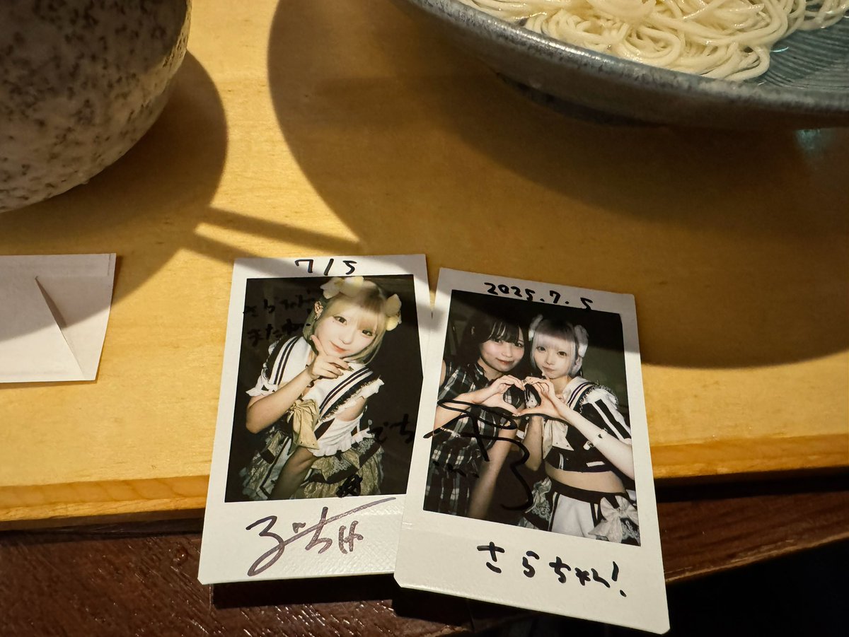 ぺよちゃんに会ってきた！ライブ見れてよかった😭かわいくて頑張っててえらかった！
るいちゃさん実在してて感動した超かわいいかった😭緊張してツーショがとれないオタクの気持ちがわかった