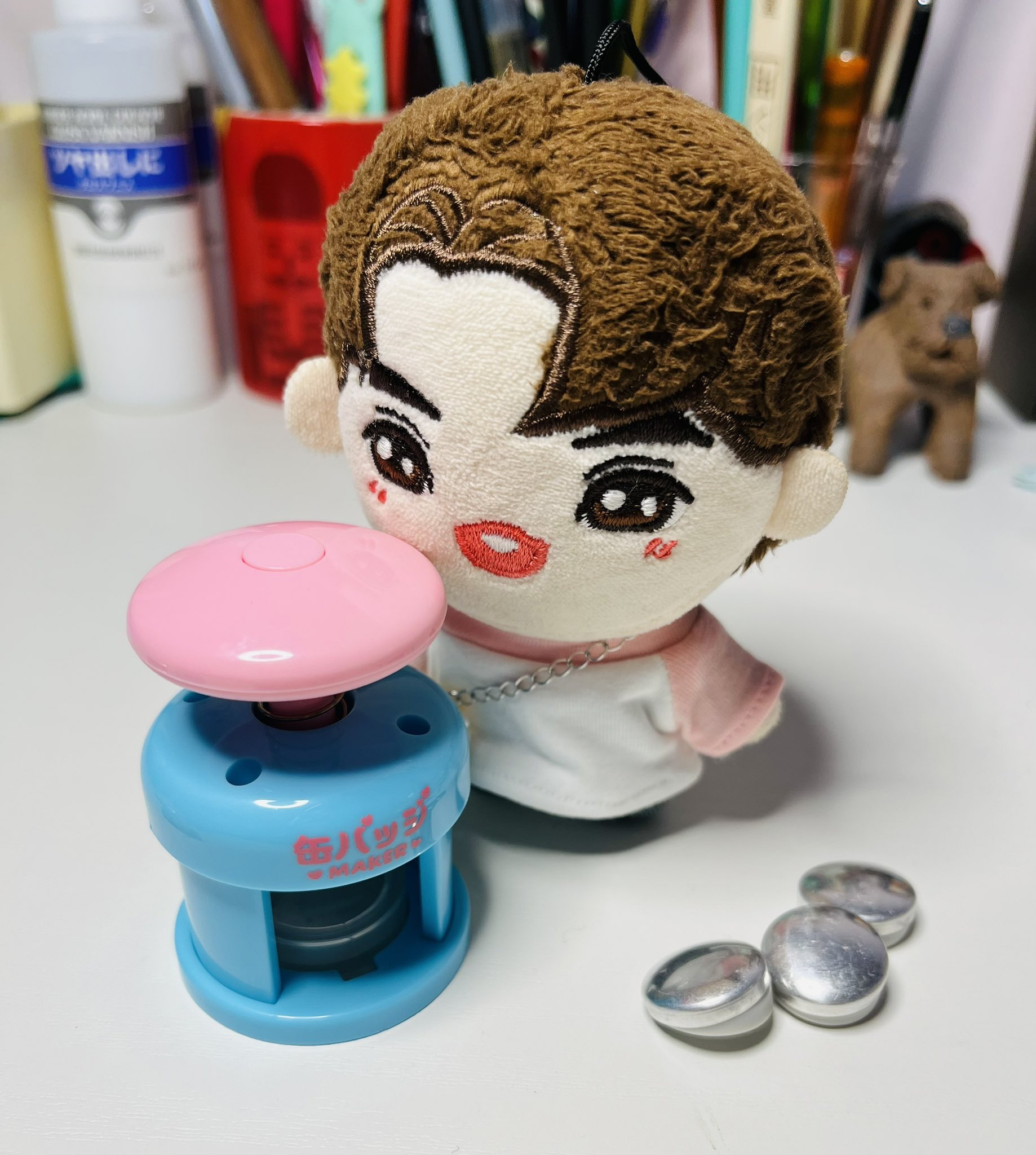 おきぬい缶バッジ Ma 上品 ショウワノート：新商品情報が到着！【「おきがえぬいと