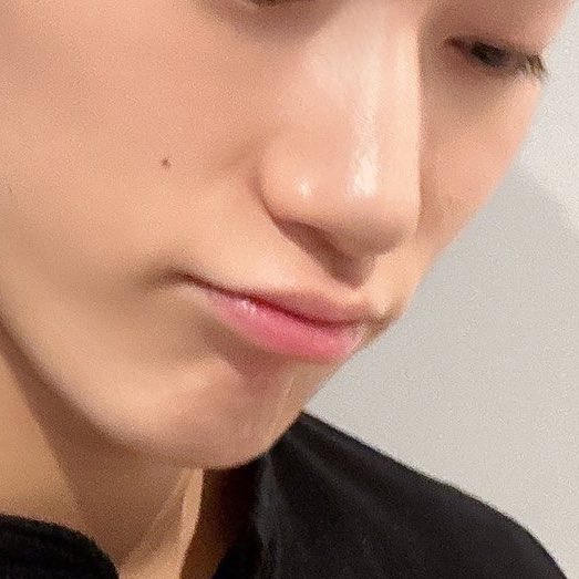 입술  빈듀격차 심합니다