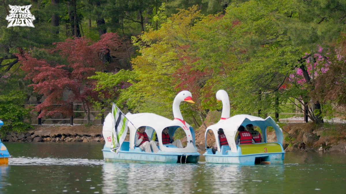 NCTsmtown_DREAM's tweet image. 우리 여기도 왔었던 거야? | Back To The 7llin’  | EP.2

youtu.be/0nrHMfi929k

#NCTDREAM #엔시티드림 #GoBackToTheFuture 
#NCTDREAM_GoBackToTheFuture