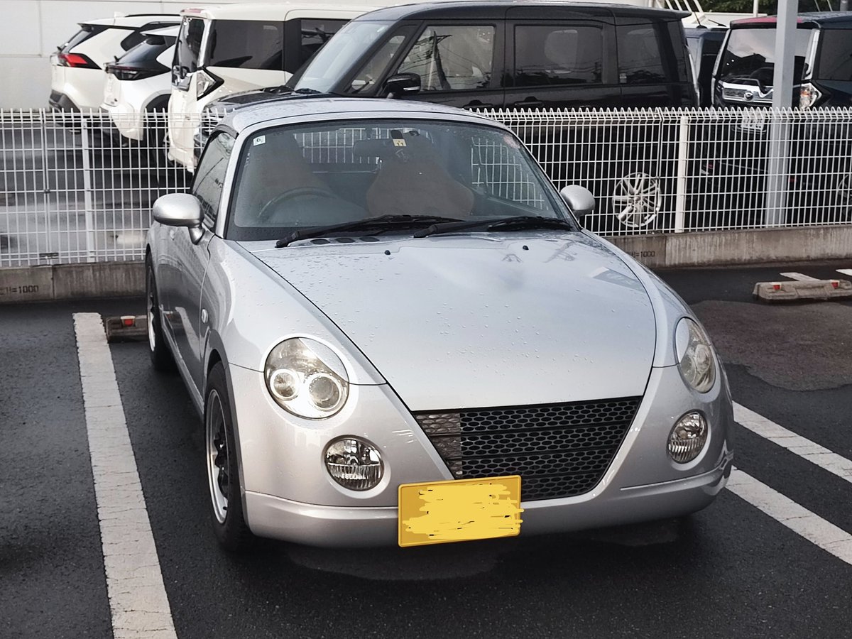 Rakkooooooooooo's tweet photo. 【固定用】
名前：れんたろう
年齢：22
性別：♂
愛車：86（ZN6）、コペン（L880K）
住み：栃木
趣味：深夜ドライブ
最後に：栃木でカッコいい写真が撮れる場所知ってる人、一緒にドライブできる人いたら仲良くしてください！
#車好きな人と繋がりたい https://t.co/PgpVib8xrR