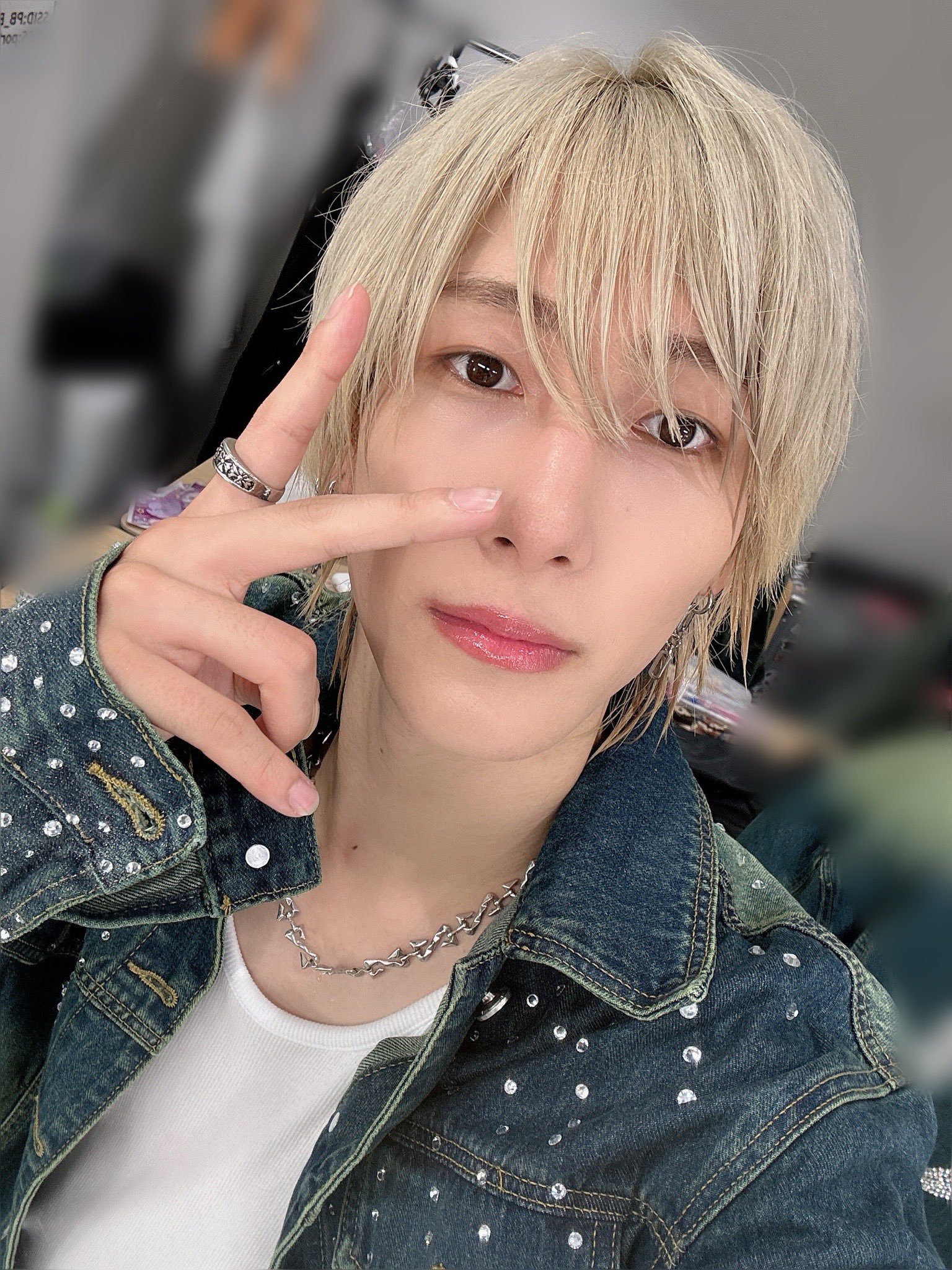 ❀YUU❀プロフィール要確認願います✰ ネイビー❤︎❤︎ . 前髪の扱いに困っています🥺 . . #haircolor