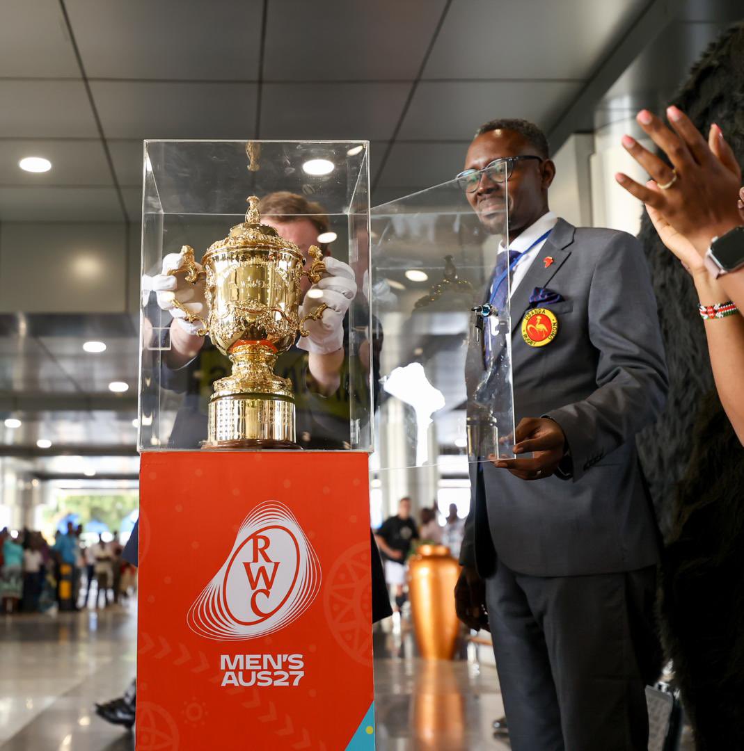 It’s here! The Webb Ellis, the holy grail of world rugby, has landed in Uganda!
#RACUG25 isn’t ready for me🤩
Y’all dail *165*20# and get your tickets tulumbe Namboole🥹
#FeeltheAfricanSpirit