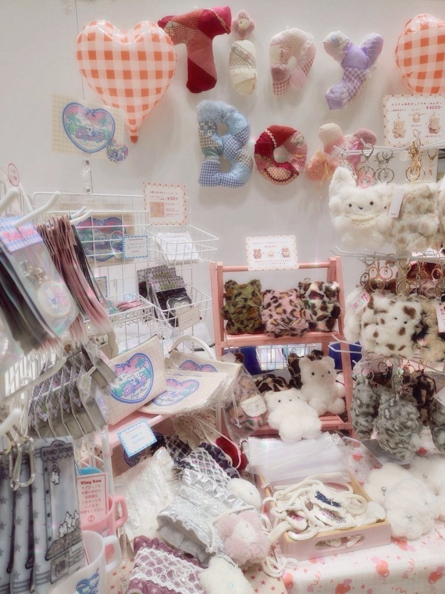 _tiny_box's tweet image. デザフェス61ありがとうございました🎀
温かい言葉をたくさんかけていただいて嬉しかったです！暑い中頑張って良かった~т  ̫ т
ご購入品のお写真はぜひ #withTinyBox のタグをつけて投稿してね~！