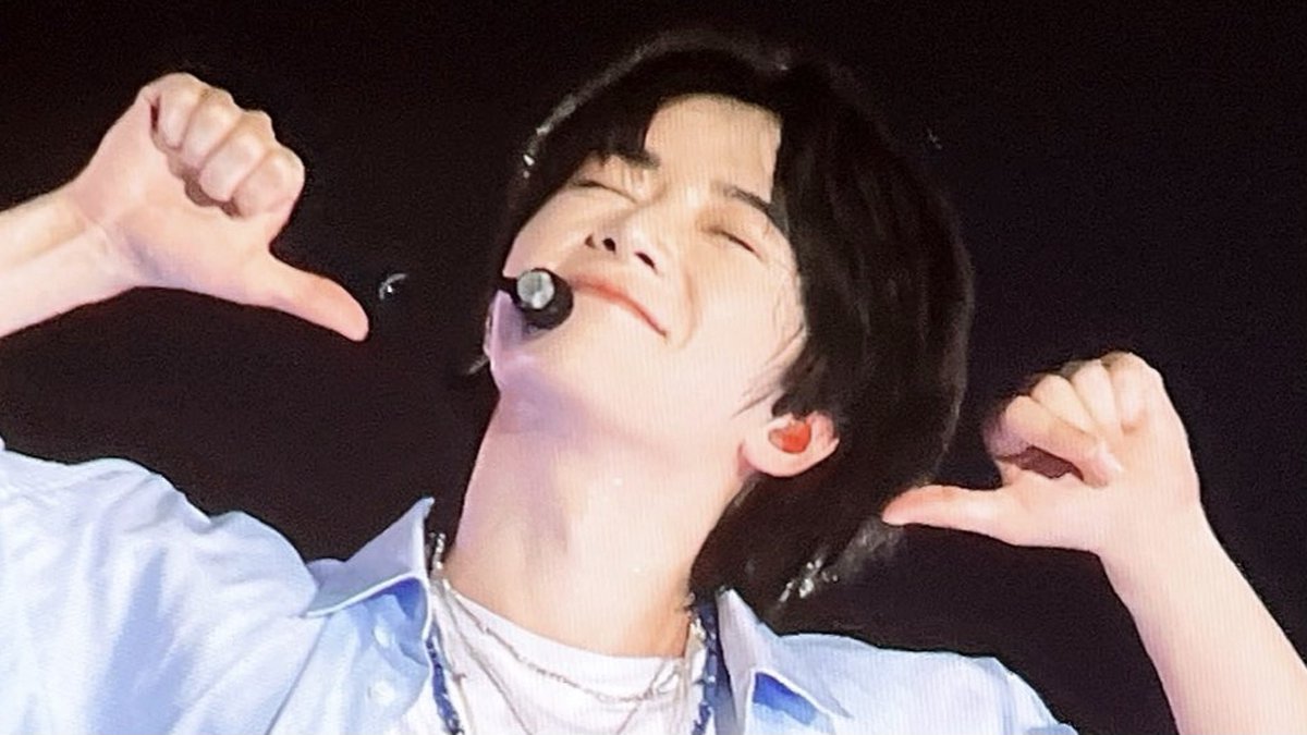 happiness looks so good on him ♡